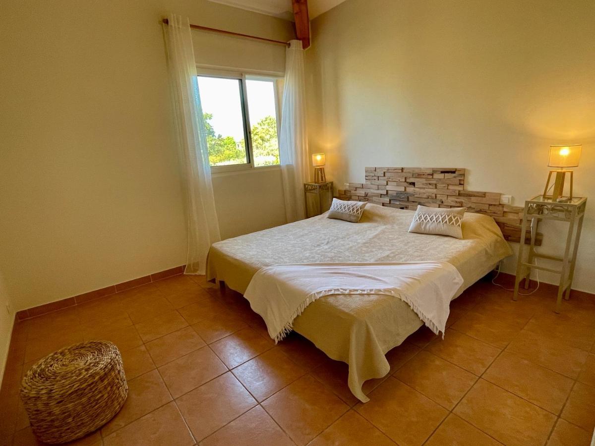 Villas CALA CORSA - 3 et 4 Chambres CALA ROSSA Porto-Vecchio - Villas entièrement Climatisées à 5 minutes à pied de la plage Cala Rossa Esterno foto
