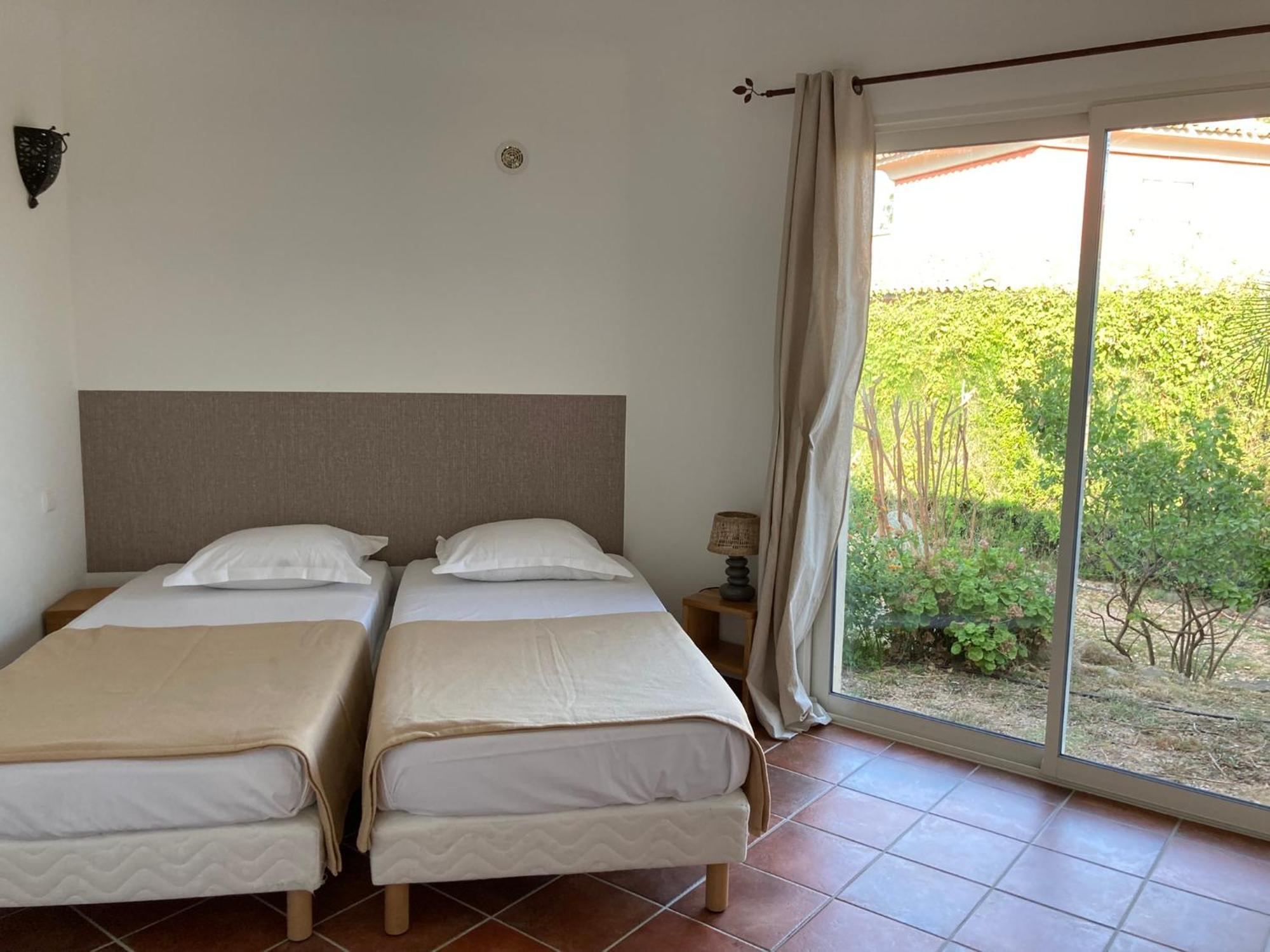 Villas CALA CORSA - 3 et 4 Chambres CALA ROSSA Porto-Vecchio - Villas entièrement Climatisées à 5 minutes à pied de la plage Cala Rossa Esterno foto