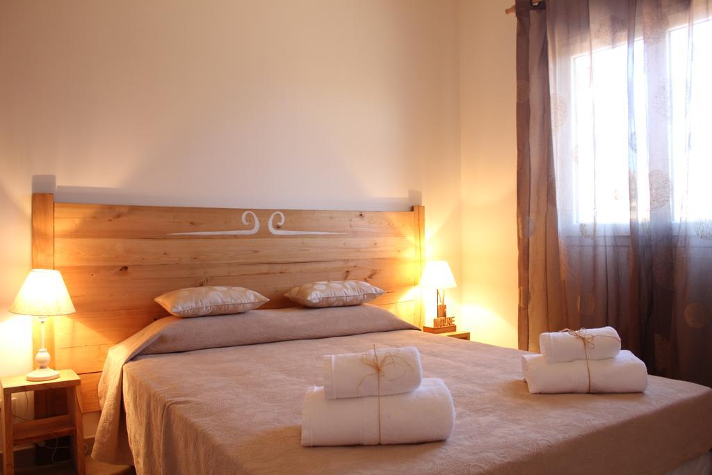 Villas CALA CORSA - 3 et 4 Chambres CALA ROSSA Porto-Vecchio - Villas entièrement Climatisées à 5 minutes à pied de la plage Cala Rossa Esterno foto