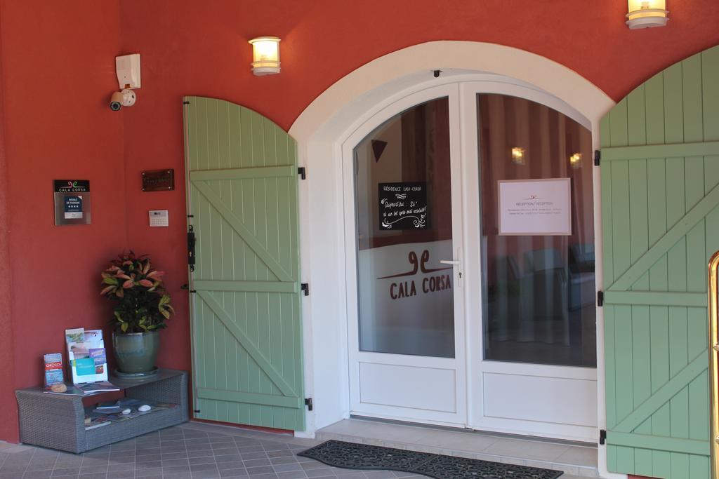 Villas CALA CORSA - 3 et 4 Chambres CALA ROSSA Porto-Vecchio - Villas entièrement Climatisées à 5 minutes à pied de la plage Cala Rossa Esterno foto