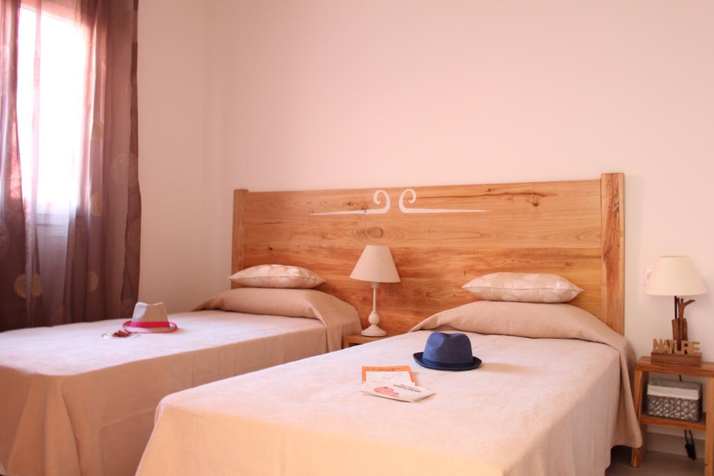 Villas CALA CORSA - 3 et 4 Chambres CALA ROSSA Porto-Vecchio - Villas entièrement Climatisées à 5 minutes à pied de la plage Cala Rossa Esterno foto