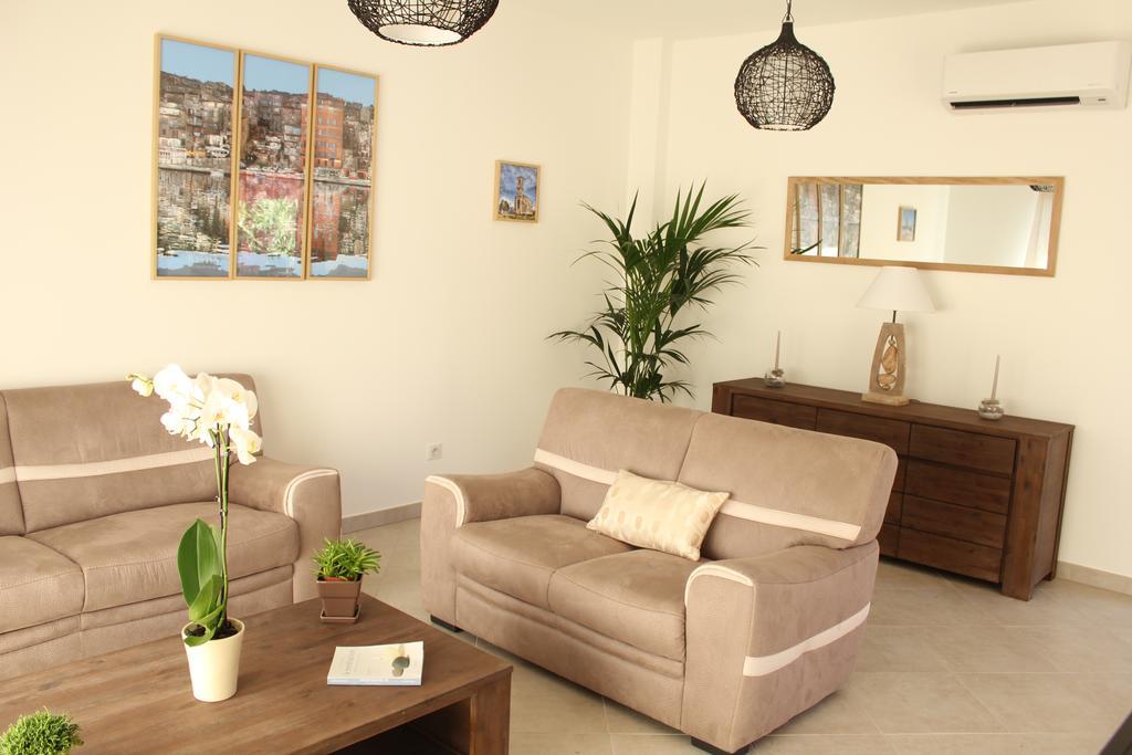 Villas CALA CORSA - 3 et 4 Chambres CALA ROSSA Porto-Vecchio - Villas entièrement Climatisées à 5 minutes à pied de la plage Cala Rossa Esterno foto
