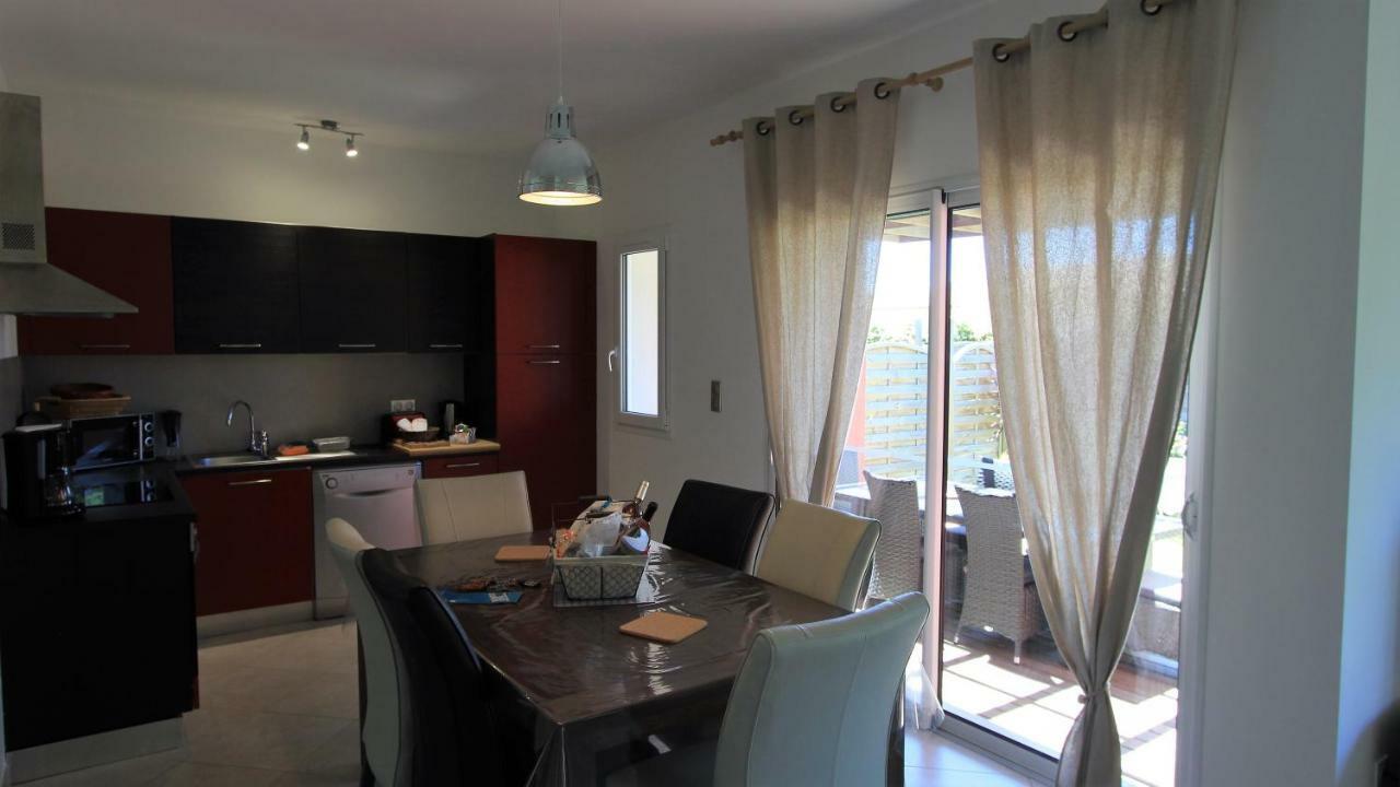 Villas CALA CORSA - 3 et 4 Chambres CALA ROSSA Porto-Vecchio - Villas entièrement Climatisées à 5 minutes à pied de la plage Cala Rossa Esterno foto